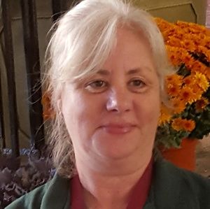 Meet your Posher, Jenn